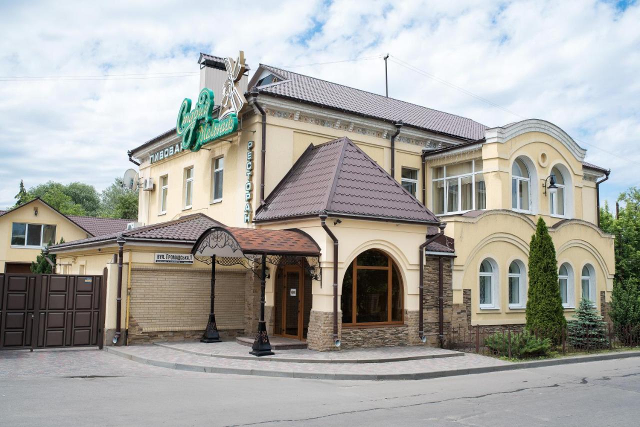 Restoran-Hotel Stariy Melnik โปลตาวา ภายนอก รูปภาพ